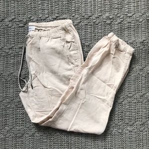 Community lounge pants from Aritzia